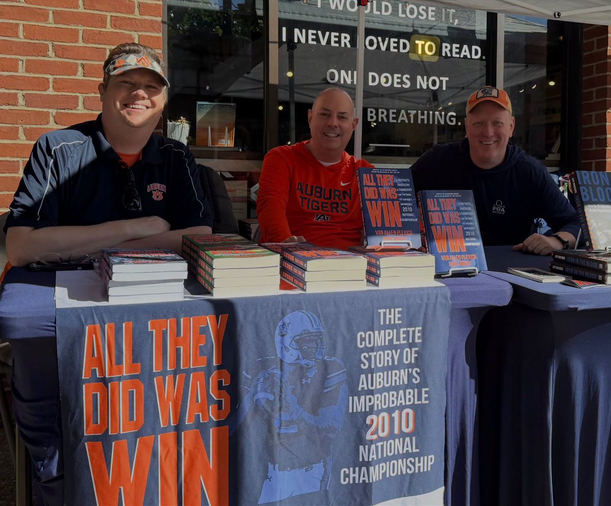 VanAllenPlexico's tweet photo. I will be back in Auburn on Saturday, signing books at Auburn Oil Booksellers from 9 am - 2 pm, prior to going with @jkringer to the Auburn-Florida game.
We will have paperback and hardcover copies of:
ALL THEY DID WAS WIN (2010)
FIRST TIME EVER (1989 Iron Bowl)
AUBURN BASKETBALL
and more!
I'll be joined by @yardsaleartist (and AU Wishbone's "Guess-the-Game" czar), Jarrod Alberich, as well as a special appearance by the beloved @BorisAUTiger!
Auburn Oil Booksellers is located on Magnolia, just down from Toomer's Corner.