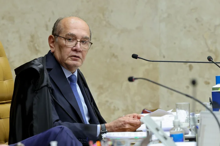 gzhdigital's tweet photo. Rosane de Oliveira | E desde quando a máfia é exemplo de ética para ministro do STF? https://t.co/ZXTqwJZju3