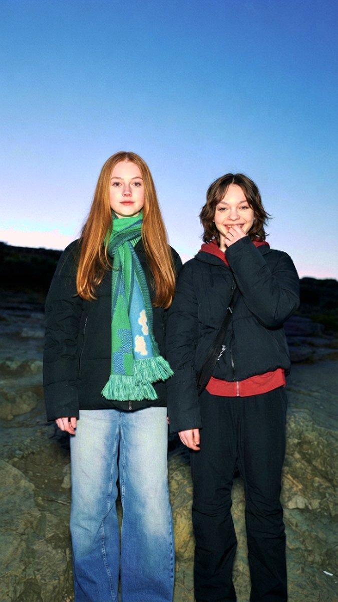 THYPIRATEAM's tweet photo. #FictionalCharacters #Actress #YoungCelebrities #EvieTempleton #EmmyMyers #MerlinaSeries #Photoshoot #CandidPhotos #HighQualityPhotos #WednesdaySeries #FunnySeries #Sitcom #Poses #AI #4K https://t.co/CgZCaqyV58