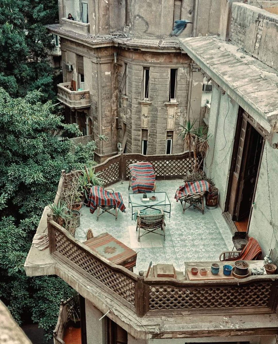 aseelswaid9's tweet photo. The balcony of the Egyptian house https://t.co/YlOozy5pQZ