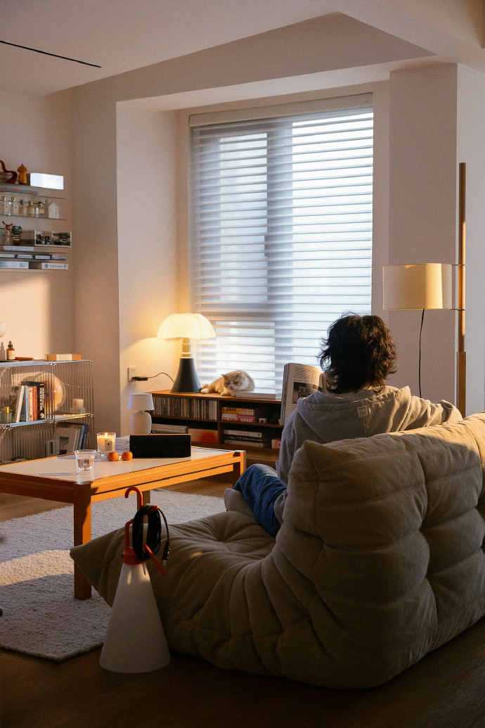 FrancesChui60's tweet photo. Just let the warm melodies wrap around you like a soft blanket—today’s vibe is pure sonic comfort, no rush, just feel the music.， https://t.co/sbghCCu0pG