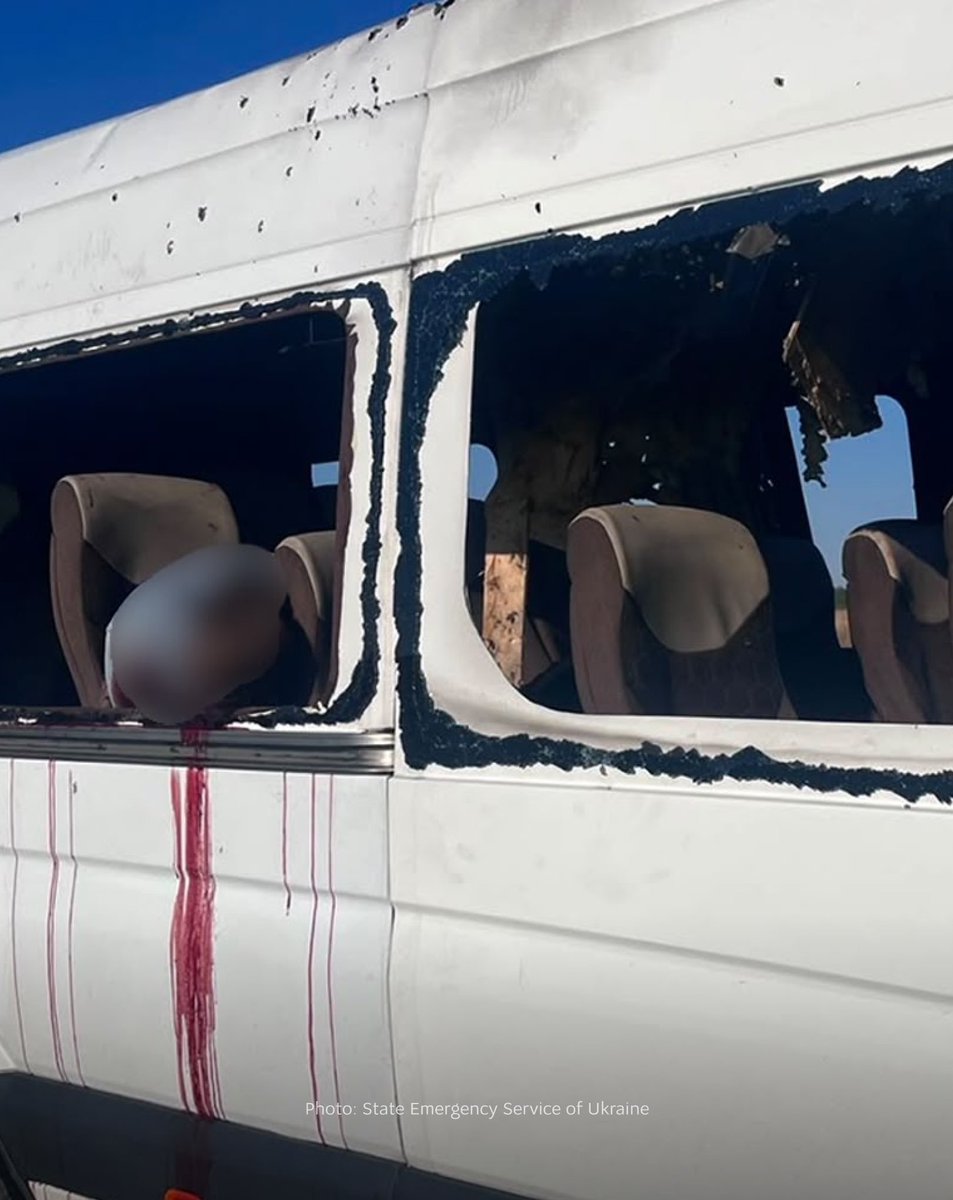 ladyjaujau's tweet photo. Quand poutine n'arrive à rien sur le front, il se venge sur les civils ukrainiens.
Région de Dnipro, aujourd'hui. 
Le terrorisme des lâches. https://t.co/PmZmv9WGaR
