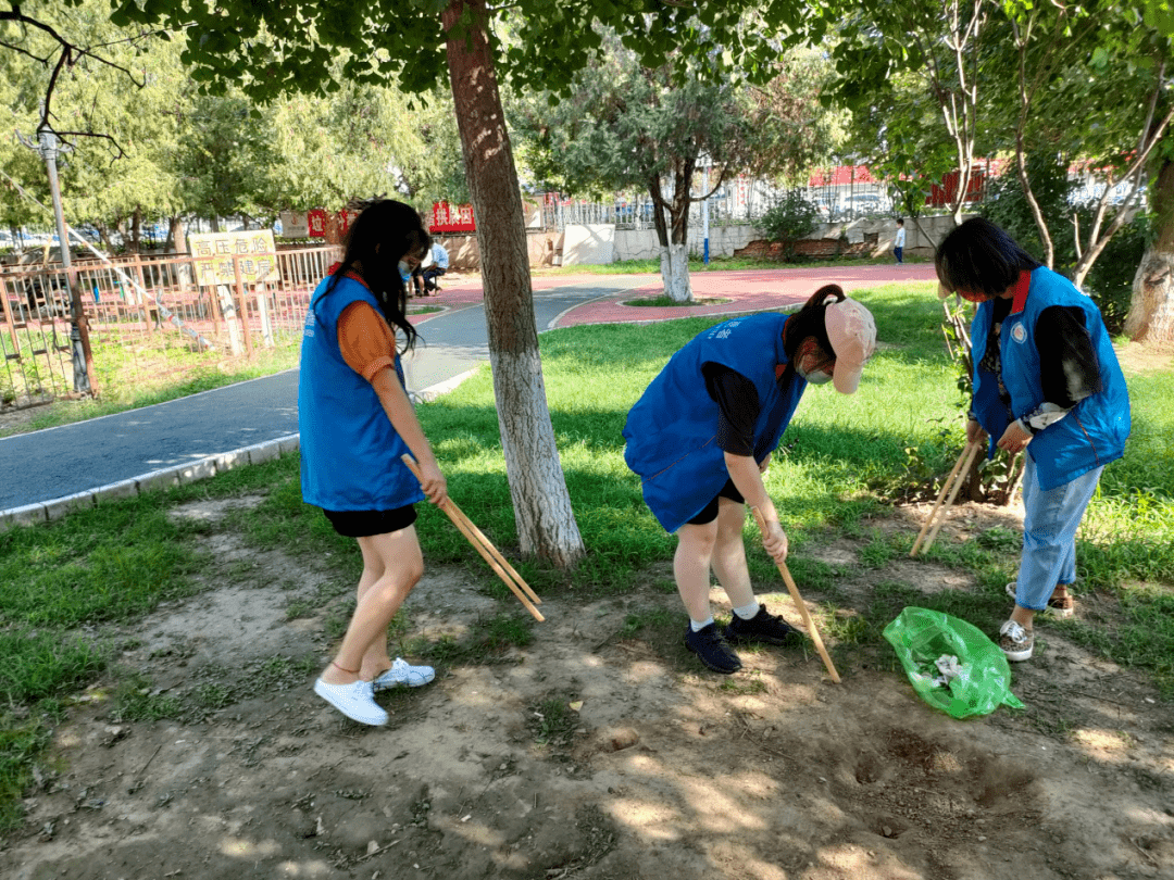 birdm469155's tweet photo. Join our neighborhood clean-up this Sat 9 AM at Central Park! Bring gloves u0026 a friend—small steps, big impact. See you there! https://t.co/r3IwXaSfxj