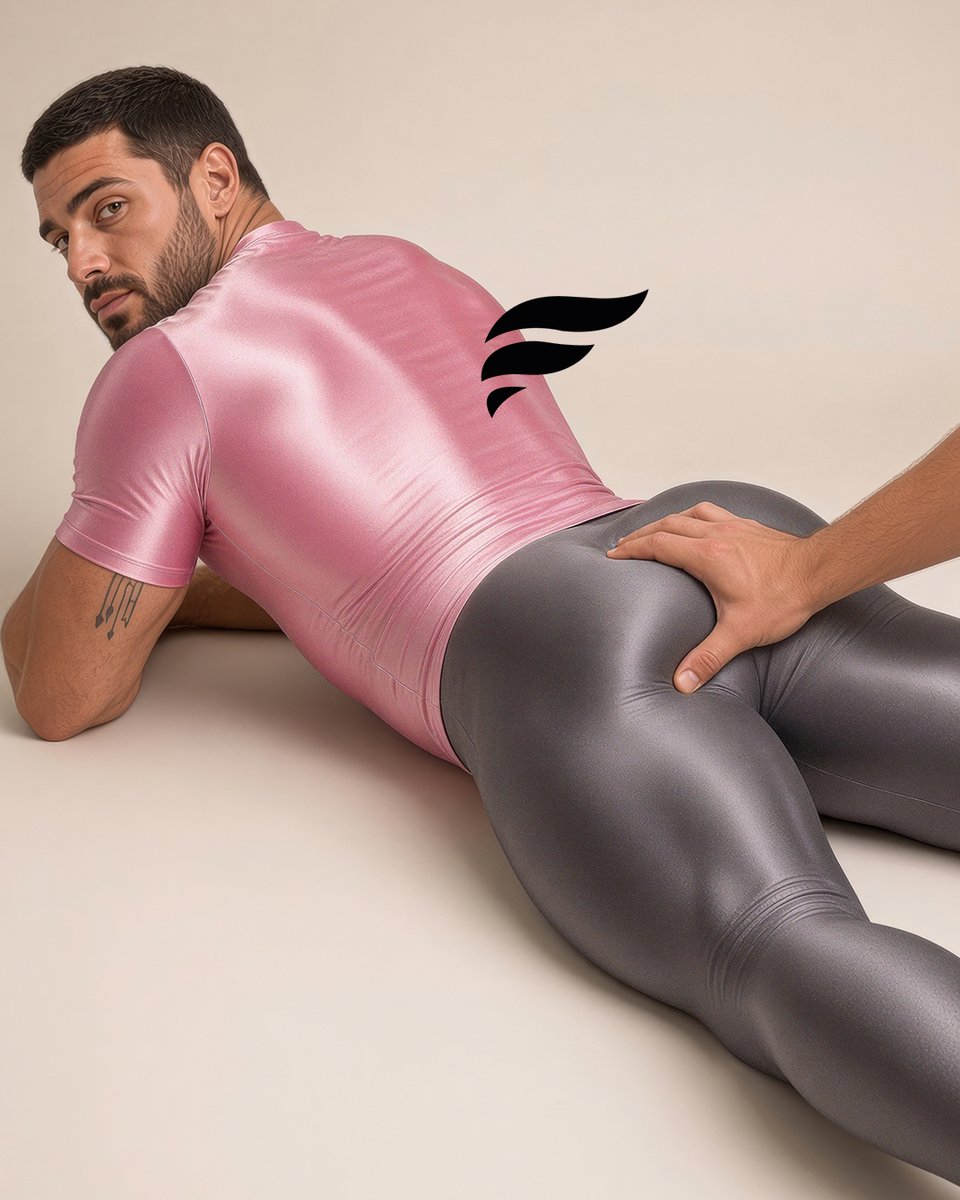 Skinfit_wear's tweet photo. That spandex-covered ass looks way too good not to savor. ๐
#SkinfitShop #SpandexFetish #ShinySpandex https://t.co/uoduGJ2aE2
