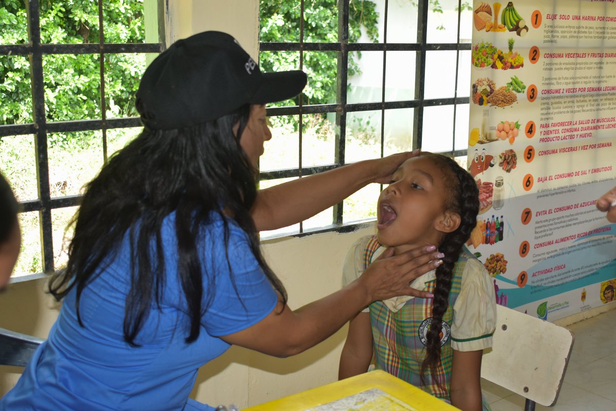 pdpdiqueco's tweet photo. 📍En Arroyo Hondo compartimos una jornada de salud en la que se atendieron alrededor de 130 personas, entre niños, niñas, adolescentes, adultos y adultos mayores, pudieron acceder a diferentes servicios y espacios de atención. https://t.co/wujcZ4qMmK
