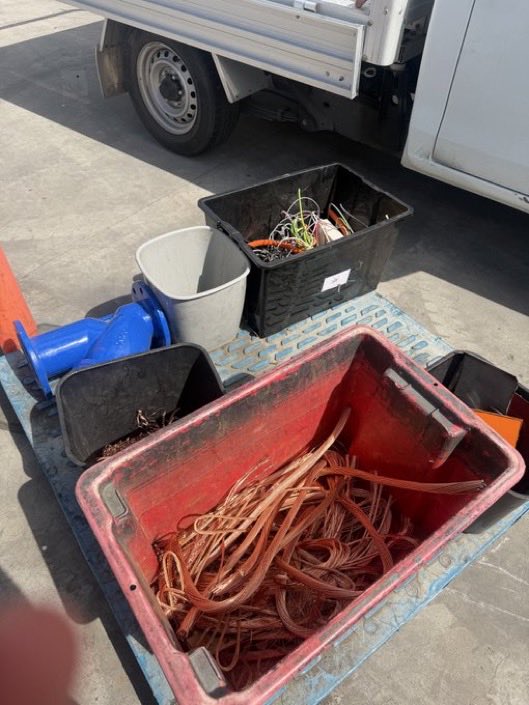 CrakFiend's tweet photo. I heard a rumor ethereum:0xe0f63a424a4439cbe457d80e4f4b51ad25b2c56c is more addictive than crack ….

I’ll be the judge of that 

(Stealing more copper wire just incase) https://t.co/5Hib4IluSY
