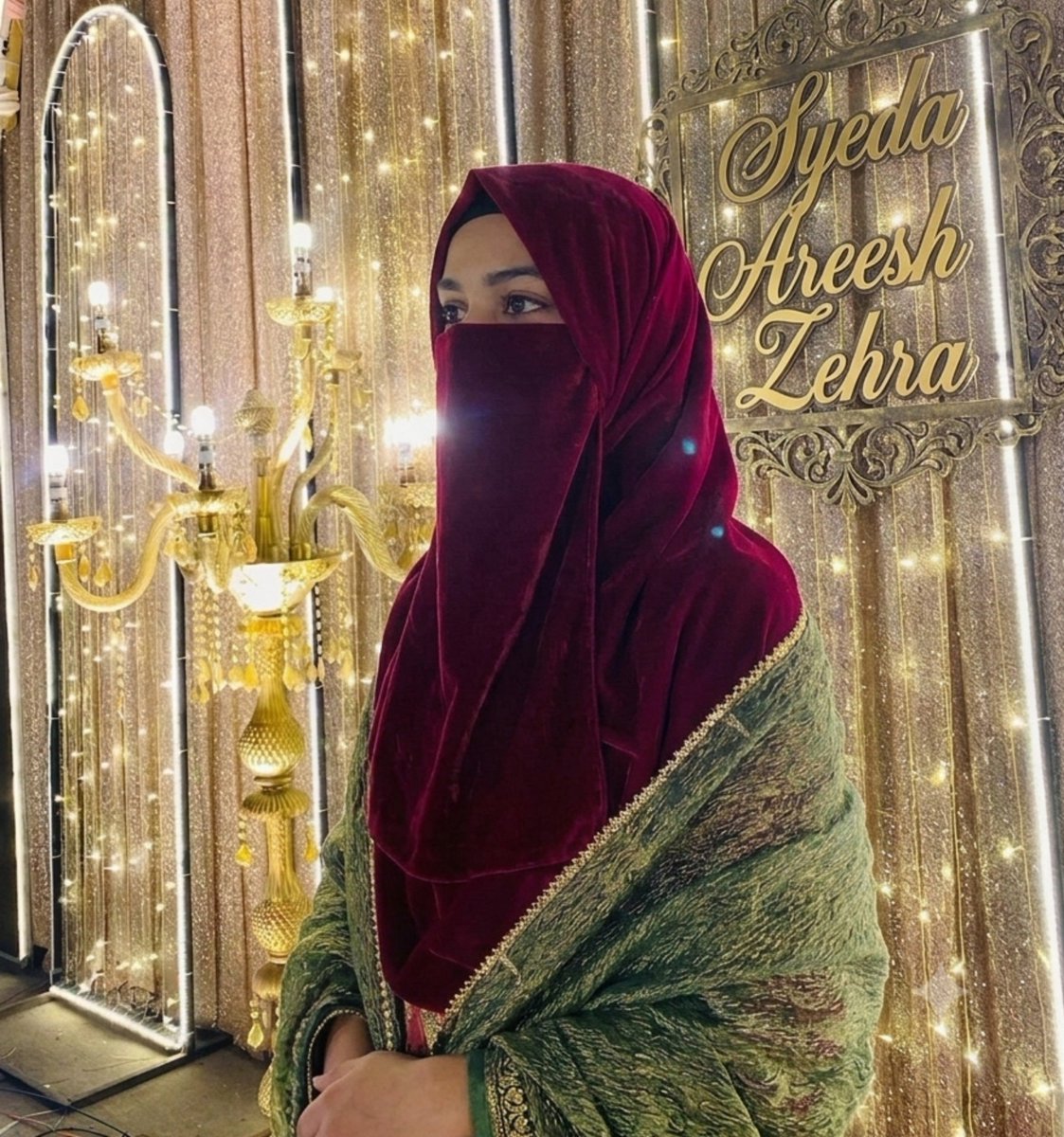 areesh_zehra's tweet photo. منافقت کی سیاہی کو دور کرتے ہوئے

میں بجھ گئی ہوں یہاں صبحِ نور کرتے ہوئے

یہ لوگ فہم و فراست سے ماورا ہیں ابھی

میں تھک نہ جاؤں انہیں باشعور کرتے ہوئے

میری تو جان پہ بن آئی دشتِ وحشت میں

یہ چند مِیل کا رستہ عبور کرتے ہوئے

#رازٍ_مومن https://t.co/w2i5481U9w