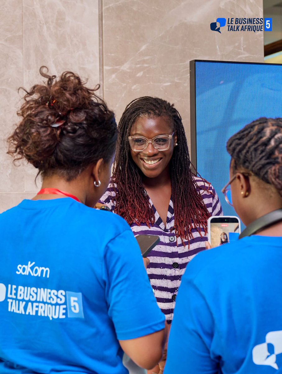 sakom_gn's tweet photo. La richesse d’un rendez-vous tient aussi à celles et ceux qui choisissent d’y prendre part.
Merci à toutes celles et ceux venus parfois de loin pour vivre le BTA5 à Conakry.
Bienvenue à Conakry @Karellevv
#BTA5 #BusinessTalkAfrique #CapitalHumain https://t.co/nqI6yKtevI