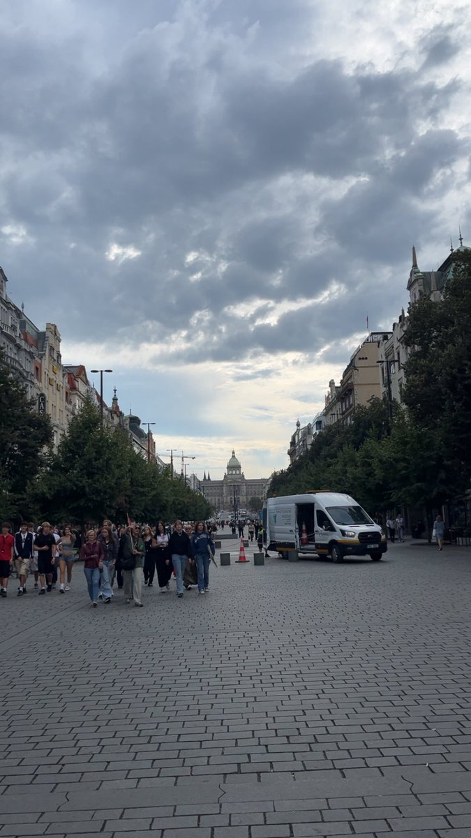 sh88ran's tweet photo. 🇨🇿 https://t.co/amPNGI9V3J