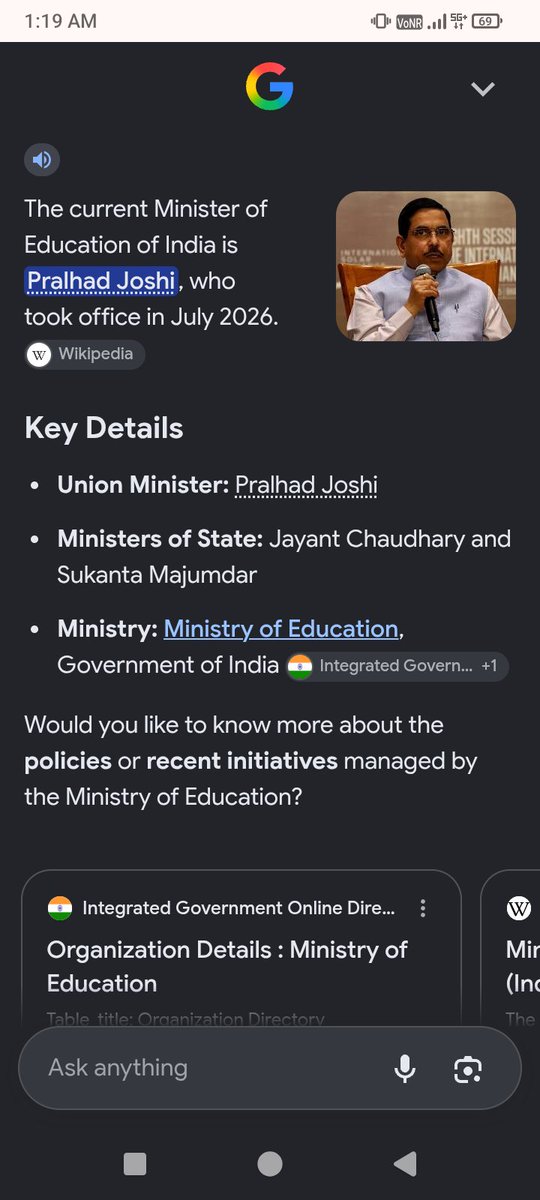 DistractedBeing's tweet photo. Ek Baman education, dusra MEA, teesra Road transport, choutha Finance, panchva railways, and Chhatha health Sambhal raha h.

Aur in sab sectors ki halat dekh lo..in gomutra peene wale namunon ne desh ko dubo diya h.

Sale meritdhari banege par ek ministry dhang se nh chali h https://t.co/xR2isVPBx2