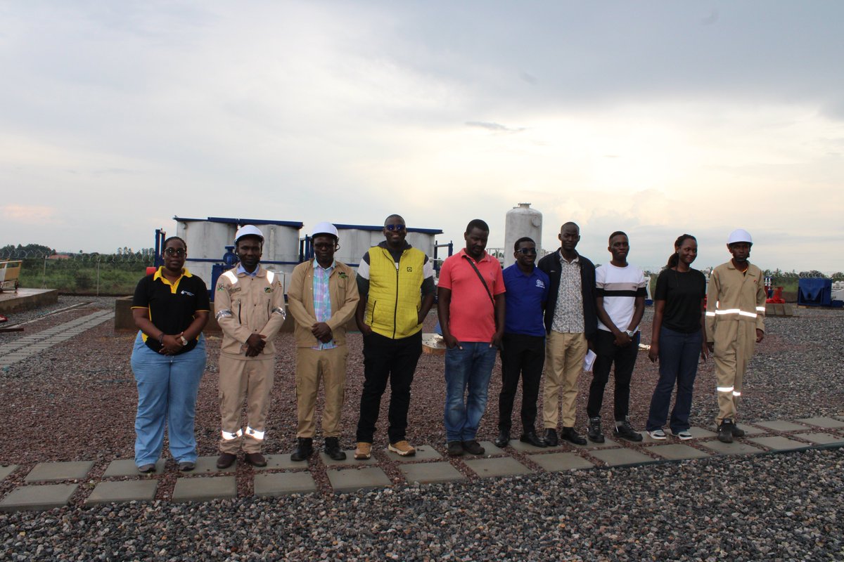 upikkigumba's tweet photo. UPIK proudly hosted a @PAU_Uganda delegation and the winning @Makerere University students from the 3rd Oil and Gas Skills Expo! Their win earned them a field tour of Uganda's oil and gas sites, and UPIK was the first stop. Great to welcome the next generation of sector talent. https://t.co/0fIVuvHSNH