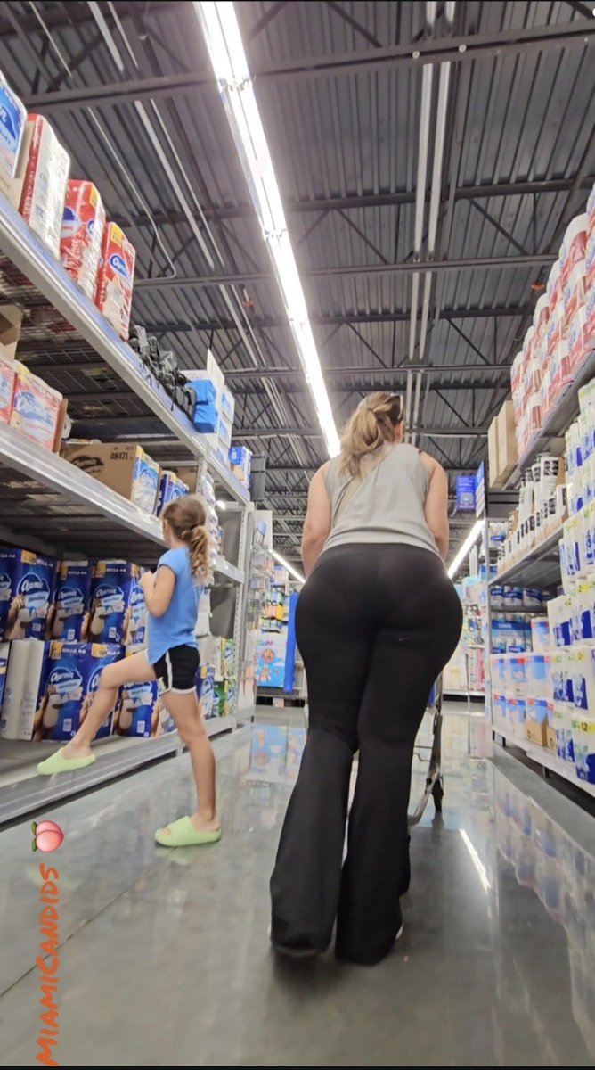 johnwohn_'s tweet photo. #creepfilm #wata #chudai see thru leggings are the best🤤 https://t.co/1GZwTaaj9w