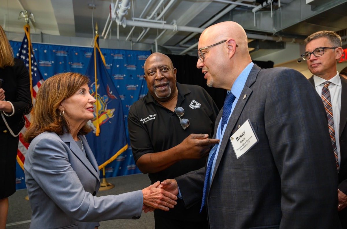 NYCCOBA1's tweet photo. COBA President Benny Boscio and Legislative Chairman Dan Monaco recently attended an event hosted by Governor Kathy Hochul, recognizing some of New York's most influential labor leaders. https://t.co/RO5PuJQ5UK