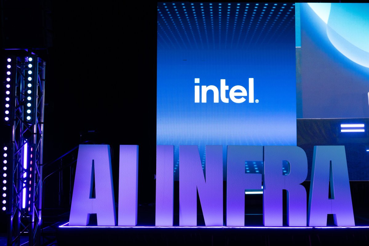 IntelBusiness tweet picture