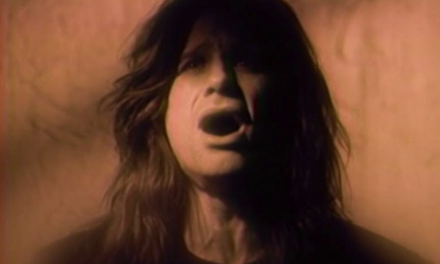 CasitaTerrock's tweet photo. 🎧🎶🙃 La rola del día!
Mama, I’m Coming Home del músico inglés #OzzyOsbourne!
Tema de No More Tears, su sexto álbum de estudio que está cumpliendo 35 años.
▶️ https://t.co/TavFZBE6XY
#LaCasitaDelTerrock #LCDT https://t.co/9IejNxxl5W