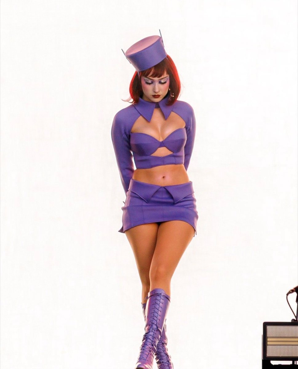 fruitylissa's tweet photo. fuckkk i wanna sIąp those thighs and t!ts and just watch all that fucƙmeat bounce https://t.co/HXSNY5P8yq