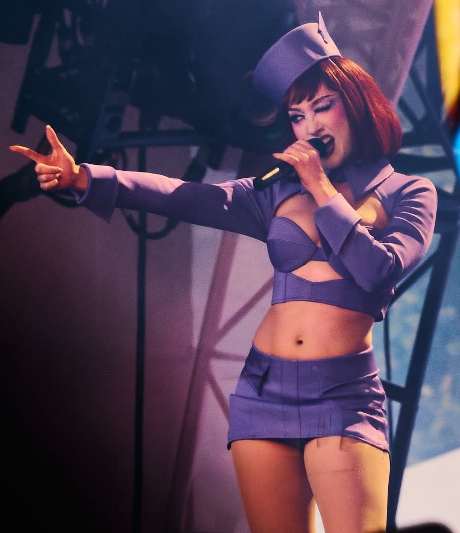 fruitylissa's tweet photo. fuckkk i wanna sIąp those thighs and t!ts and just watch all that fucƙmeat bounce https://t.co/HXSNY5P8yq