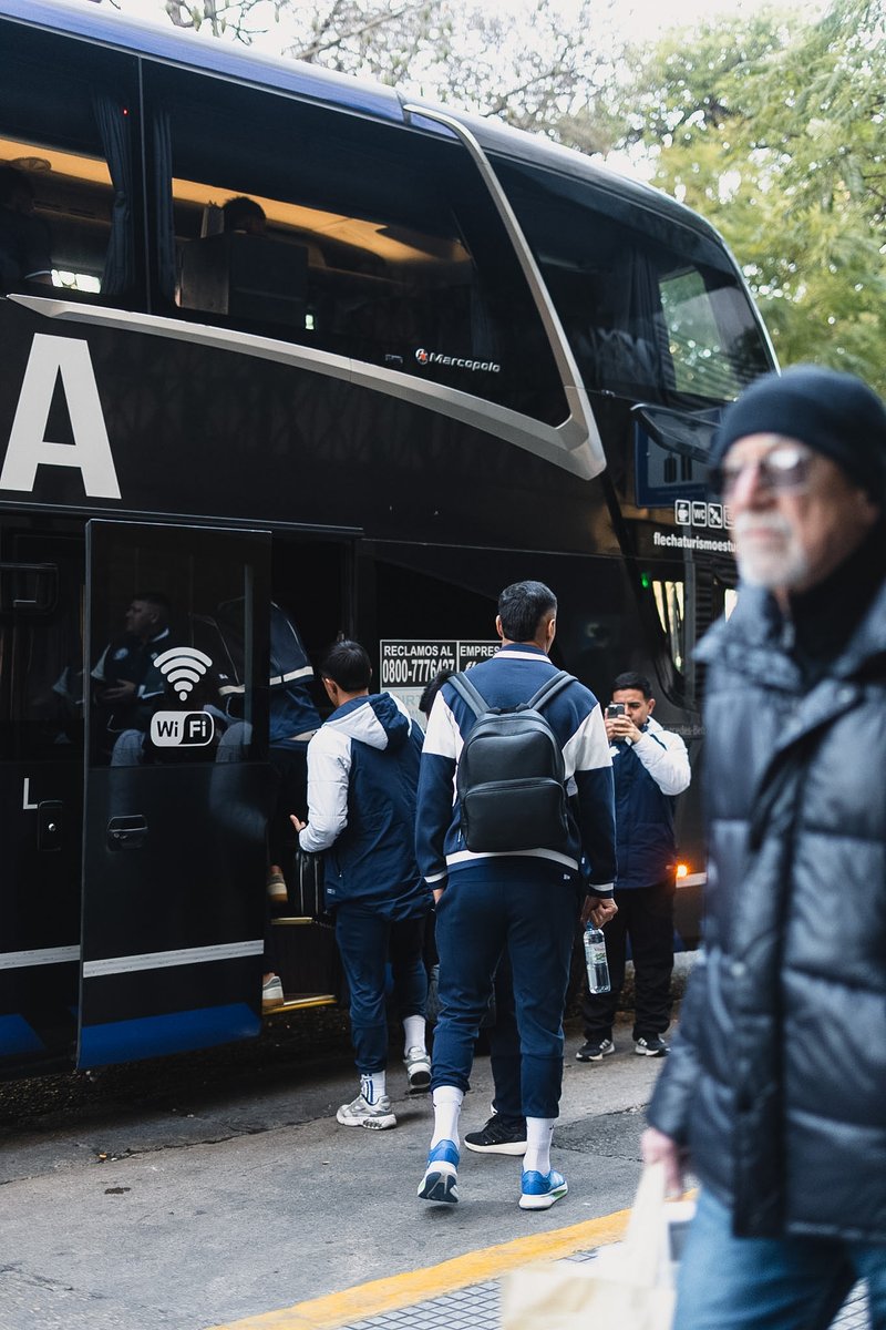 CSIRoficial's tweet photo. Yendo🔜🏆🇦🇷

#ElÚnicoCampeónDeCuyo https://t.co/vaJgmt29sP