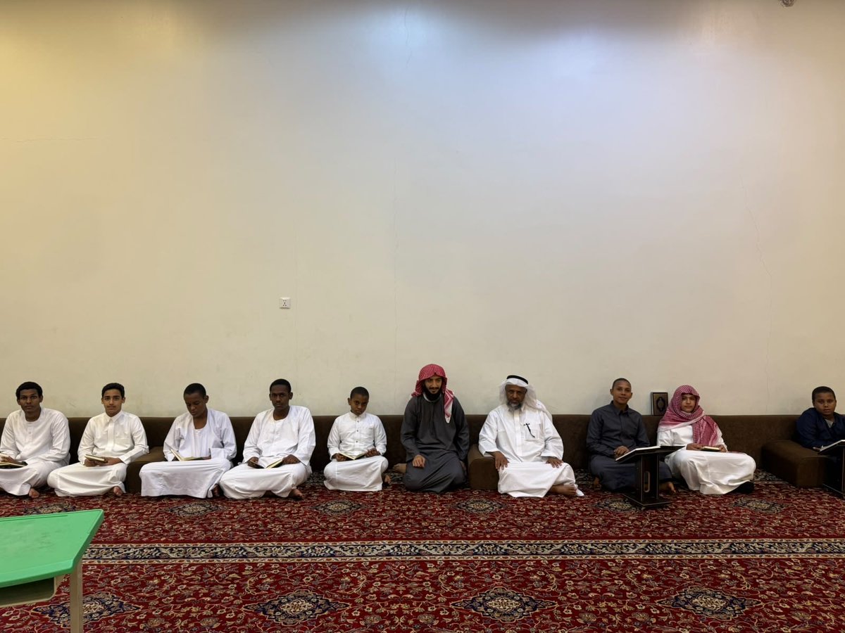 etqan_ql's tweet photo. 📍 زيارة ميدانية

جانب من زيارة عضو مجلس إدارة الجمعية المستشار / صالح الحميدي إلى حلقة أنس بن مالك بجامع ابن تيمية، والاطلاع على سير الحلقة وتشجيع الطلاب وتحفيزهم.

نحو جيلٍ متقنٍ لكتاب الله 🌿 https://t.co/6yNY1FsYDu