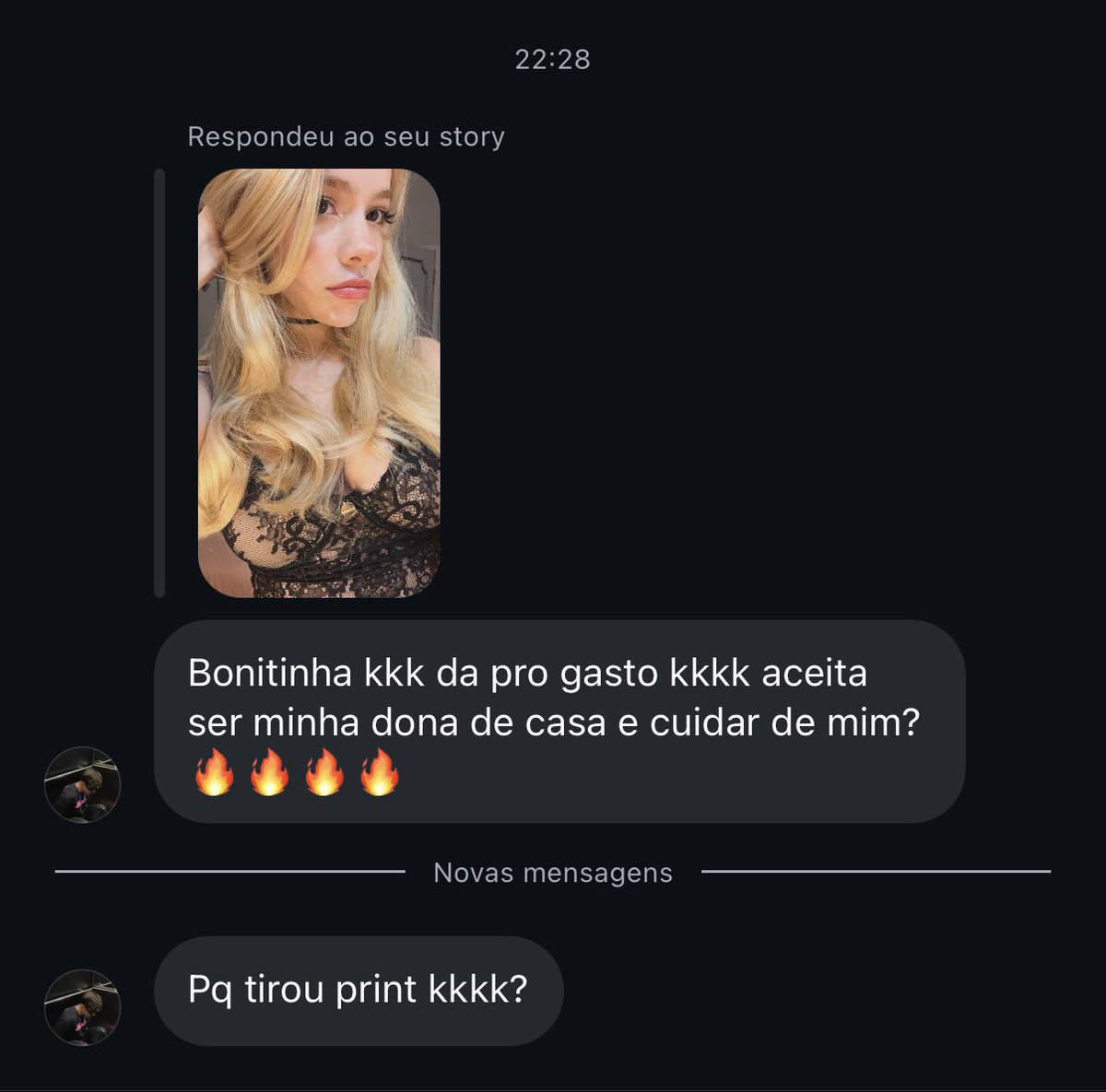 talkinglalis's tweet photo. cara essas bizarrices só acontecem comigo https://t.co/OTS46hsVey