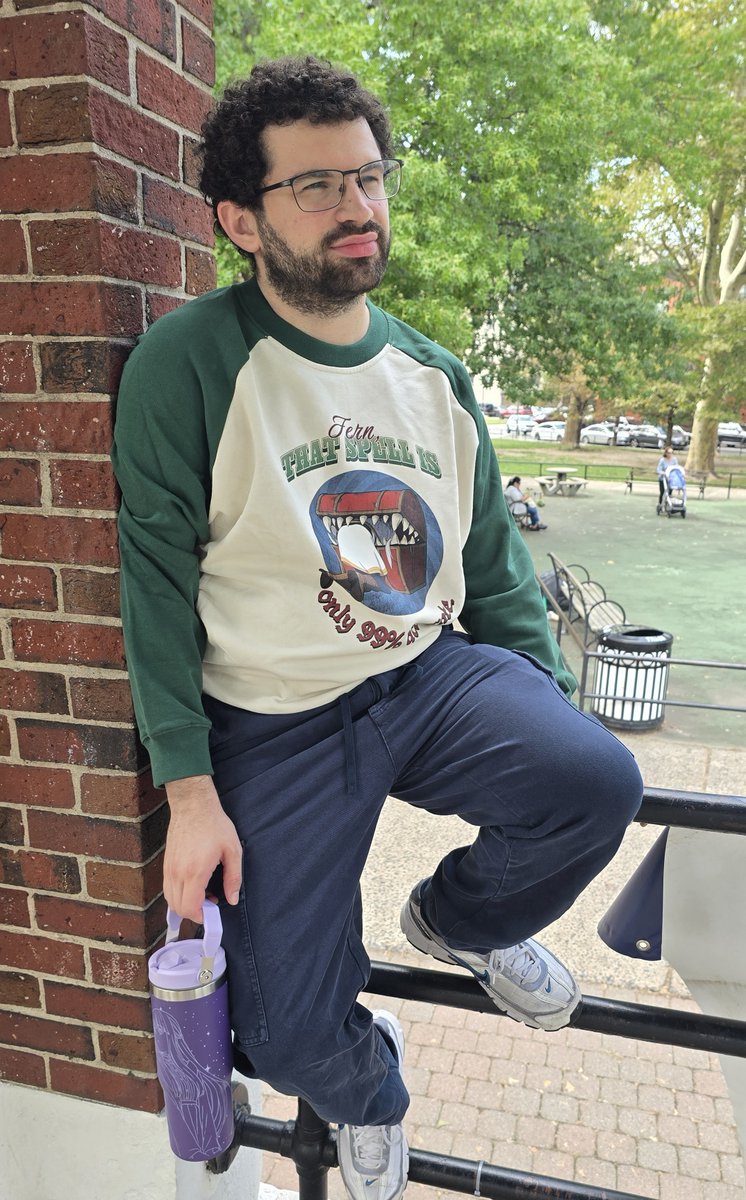 DabuzSenpai's tweet photo. It's been a HOT MINUTE since I got some TL apparel but when I saw Frieren drop I KNEW I needed it, shoutouts to @TeamLiquid for the the hookup

For all my fellow Frieran enjoyers, you can find this and more at https://t.co/1EWX8KTGJN https://t.co/z2ck2Qqo42