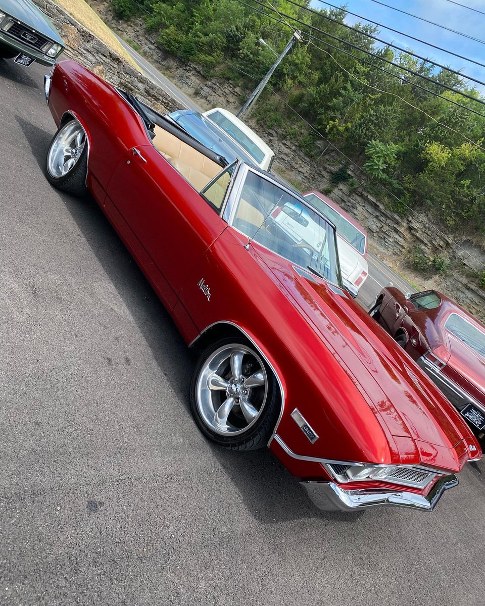 Strikercars_'s tweet photo. 1968 Chevelle Convertible Fuel Injected #musclecars #hotrods #virtual #testdrives #chevelle #classic #ramjet #lt1 #fuelinjected #chevy https://t.co/P3xooiJT0j