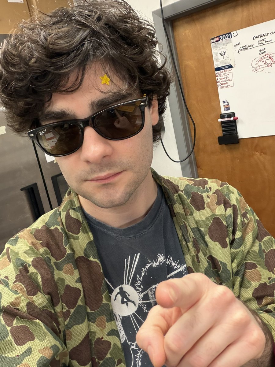 feedbackhell's tweet photo. eat ur vegetables or else https://t.co/bmtS9whPEd