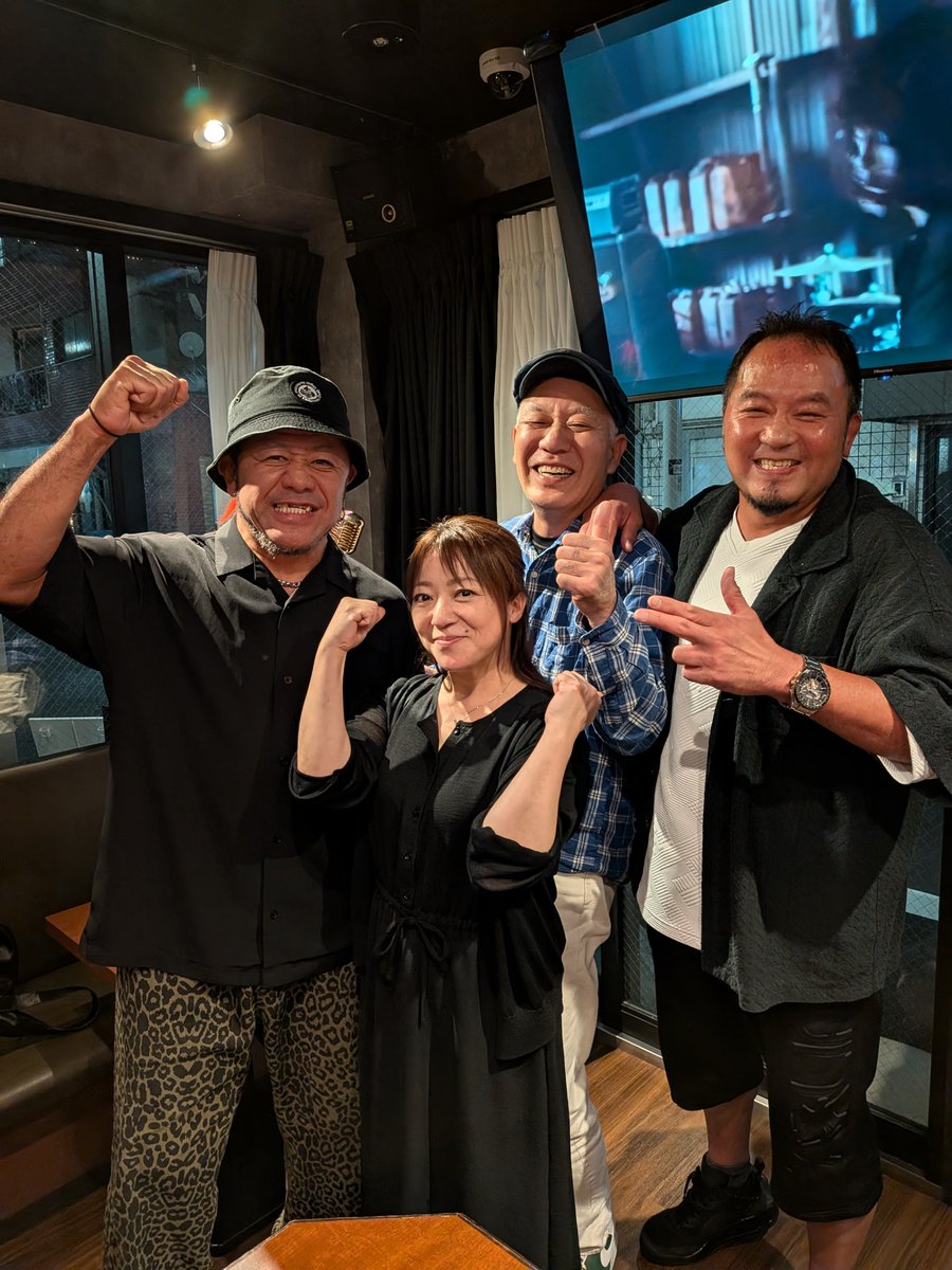 N2esZ's tweet photo. おはようございます!昨日の夜は大変貴重な時間を過ごしました🤗佐々木選手、葛西選手、ありがとうございました🙇
ホント楽しかったです😊
#BarOto
#佐々木貴
#葛西純 https://t.co/5lQEJvcphx