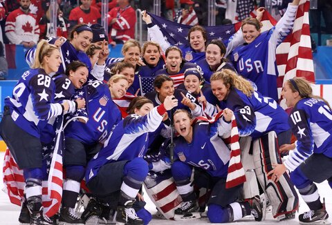 Abigail_M2050's tweet photo. Do you remember?
They didn't want to be associated with a pedophile. The Olympic gold medal-winning U.S. 

women's hockey team declined Trump's invitation to attend his State of the Union address.

@pierrejovanovic @JohnCleese @georgegalloway @Martina @KinsleyOnX https://t.co/NLFkFAOLND