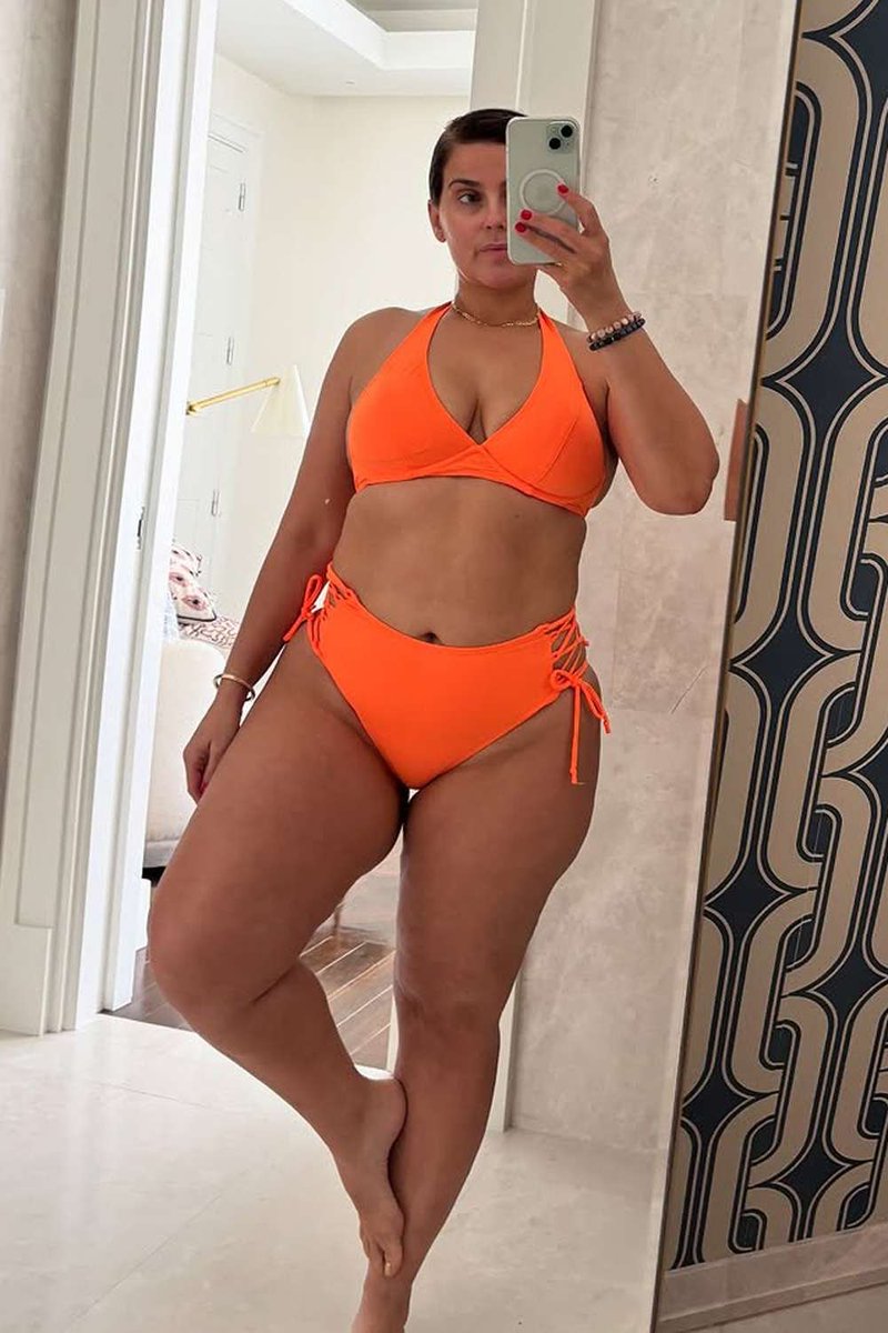 Hot7akes tweet picture