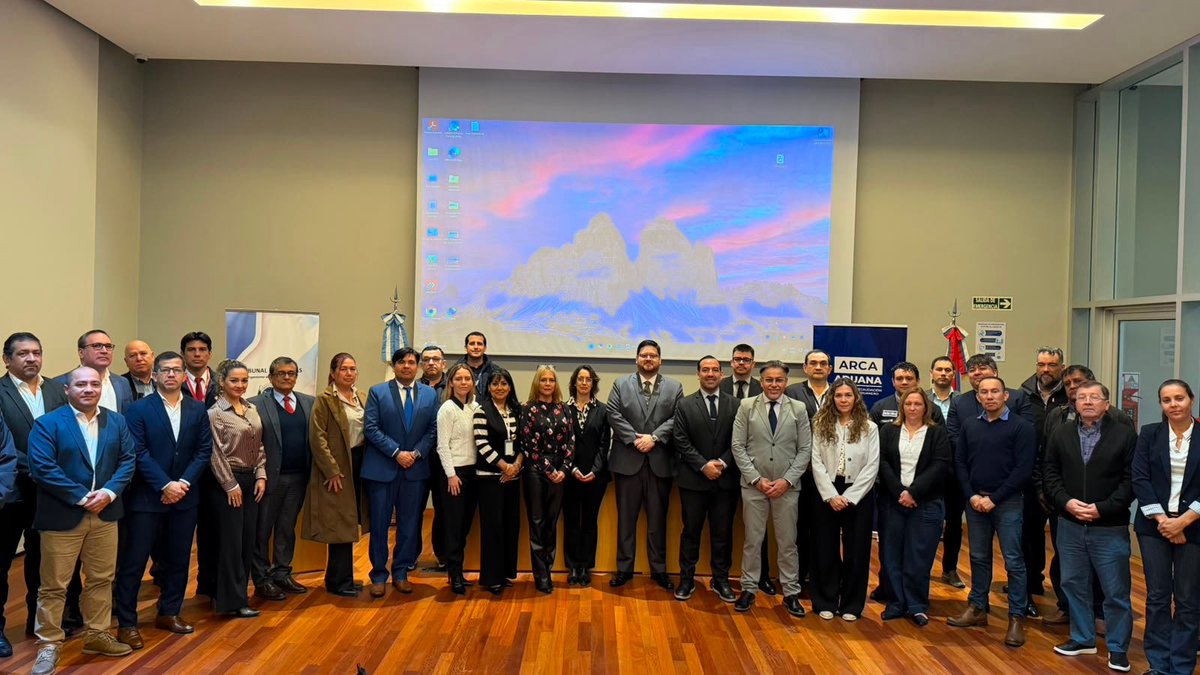 annpparaguay's tweet photo. ANNP FORTALECE SU PARTICIPACIÓN EN LA AGENDA DE INTEGRACIÓN FRONTERIZA CON ARGENTINA…
➕ℹ️🔗 https://t.co/t2ciyDx2av

#ANNP
#GobiernoDelParaguay https://t.co/jcRVsYN2jE