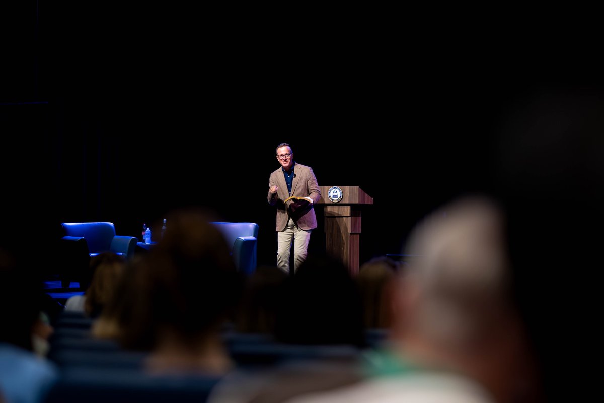 avemariauniv's tweet photo. Matt Fradd (Pints with Aquinas) visited AMU recently: stop running from rest. Drawing on Matthew 11:28, he named our flight from God through endless feeds and anxieties we won't hand over. Come back to the Father. #AveMaria https://t.co/xGs3pGpGVk