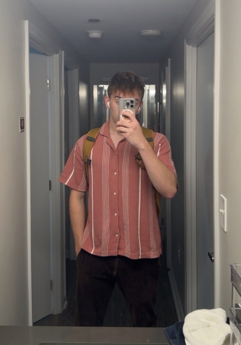 BlueBirdscoffee's tweet photo. Another cute lil fit of the week 🥰 https://t.co/y3wtZHXCqJ