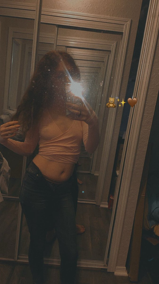 thehubofpromos's tweet photo. 🎉 OnlyFans Promo 🎉

Twitter 🐦: @strawberry42025
Links 🔗 : https://t.co/q5AgDqqBxw
Add her you won’t regret it 

DROP PICS, RETWEET &amp; LIKE FOR NEW SUBS https://t.co/d0xzsNP7v9