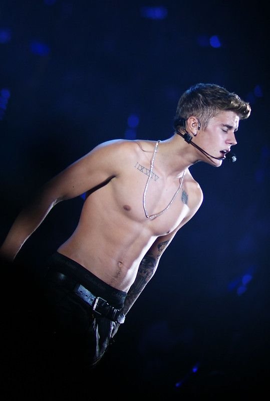 biebercentralhq's tweet photo. no one will ever gonna be on his level https://t.co/bsh831irP9