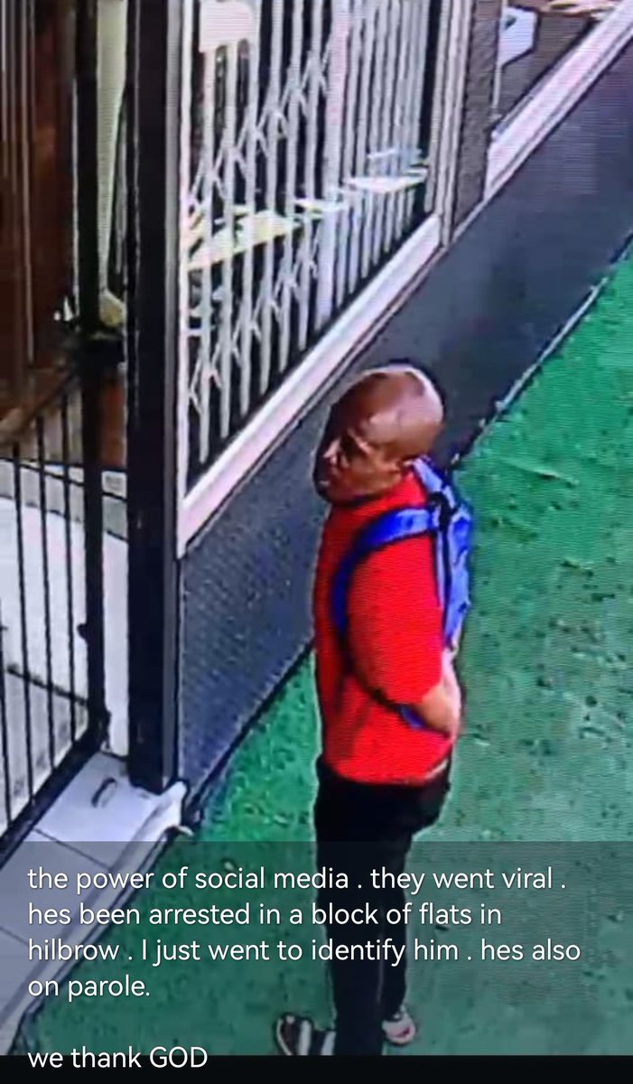 ResaletengT's tweet photo. The police arrested inja that was seen on CCTV stealing clothes in Sonia's shop.

Mgodoyi was on parole.
He was found with exhibit, F3 at Hillbrow flats where he lives. https://t.co/H1GnrnvecI