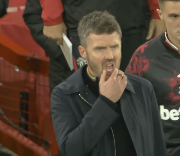 TouchlineX's tweet photo. Paul Scholes doubted him.
Roy Keane doubted him.

And now Michael Carrick started the season being ranked 13th in the Premier League and knocked out of the Carabao Cup. https://t.co/ZXO6krdRCb
