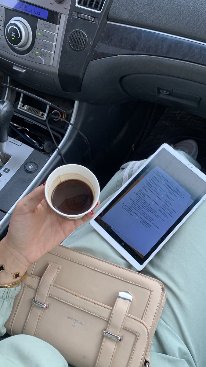 baghi40's tweet photo. عشوائيات طالبة تملحت من الامتحانات . https://t.co/gIpRTv21Z5