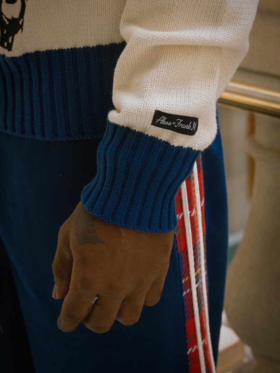 AKOOCLOTHING's tweet photo. Akoo Fall 2 2026
Featuring, "Smirk Sweater" and "Folk Pant." Pieces of the Frank Morrison Collab provide a comfortable wear with standout details.
Shop the collection and more at https://t.co/lIJP4bPz8w
#AKingOfOneself #TTG #akoo #frankmorrisonart https://t.co/3RpyjU93tw