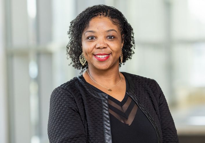 utulsa's tweet photo. As a first-generation doctorate holder, educator and Black woman, Assistant Professor of Education Latoya Teague grew up never seeing herself in the literature she studied. This experience shaped her career in education and research: https://t.co/JWbvDxN8I0 https://t.co/ng4aR6TPRH