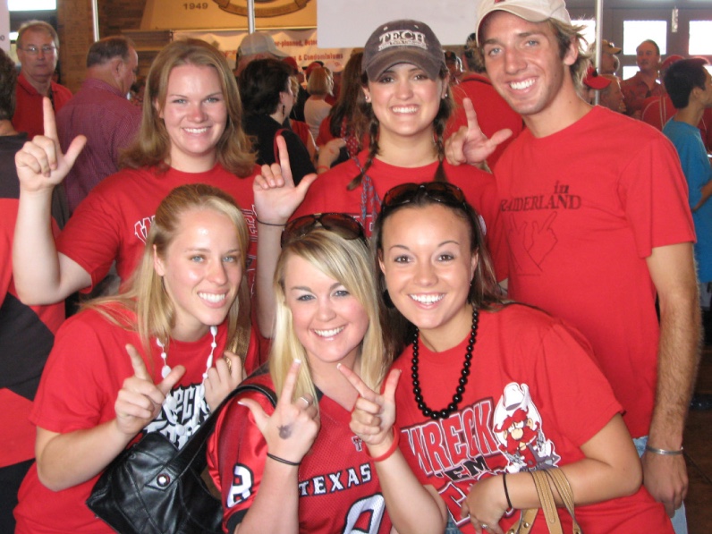 TTUAlumniAssoc's tweet photo. POV: You're on campus for Game Day in 2014 https://t.co/086COfvCnZ