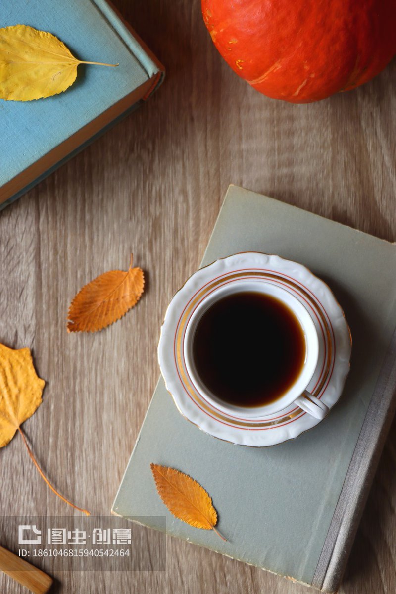 MurielMollev's tweet photo. Sunny autumn breeze + perfect pumpkin spice latte = my kind of Saturday https://t.co/MzDtyPVzZe