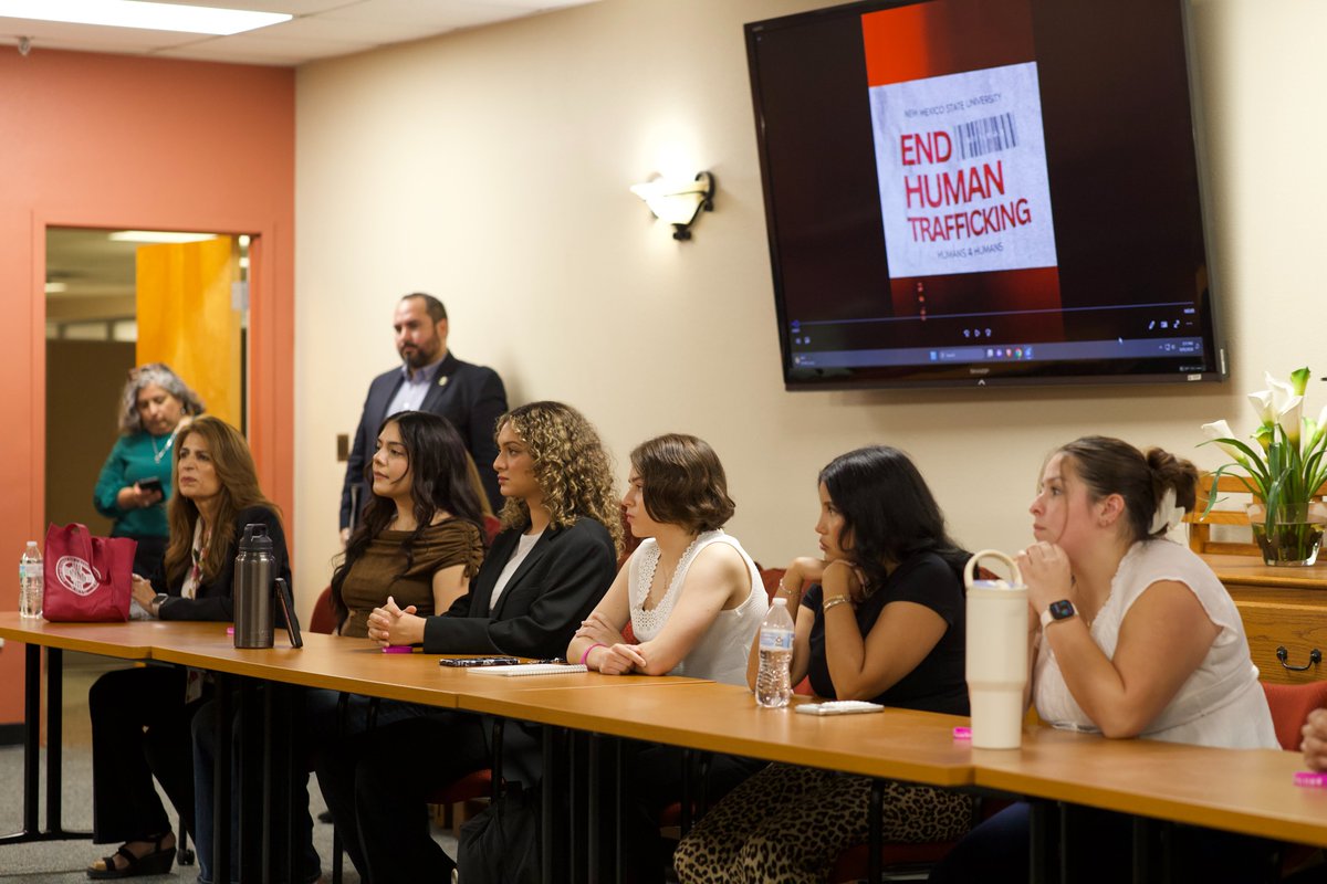NMSUNews's tweet photo. The New Mexico Attorney General, Raúl Torrez, visited NMSU on Tuesday, Sept. 15, to meet with the student group Humans for Humans (H4H) and their criminal justice professor, Ida Curtis. There, he shared his insights and experience fighting human trafficking. https://t.co/3EF2TZWdkI