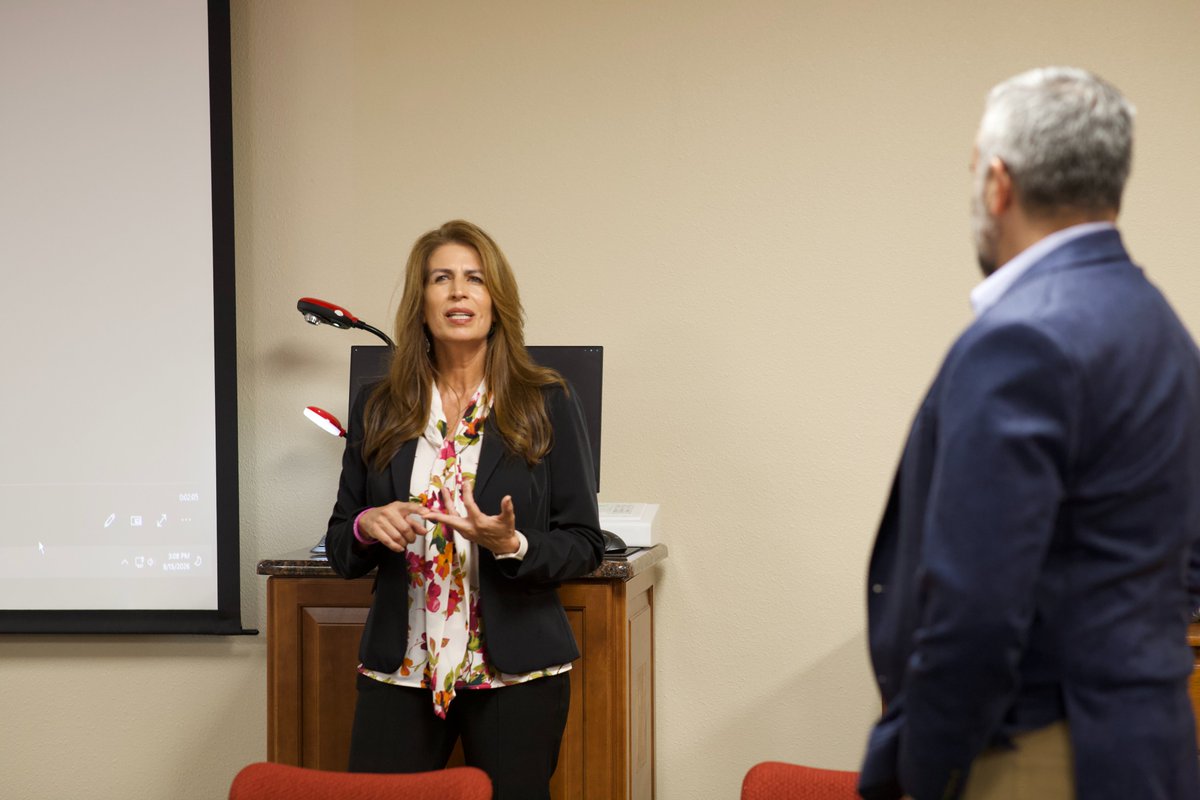 NMSUNews's tweet photo. The New Mexico Attorney General, Raúl Torrez, visited NMSU on Tuesday, Sept. 15, to meet with the student group Humans for Humans (H4H) and their criminal justice professor, Ida Curtis. There, he shared his insights and experience fighting human trafficking. https://t.co/3EF2TZWdkI