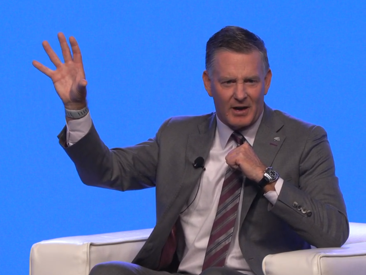 NAHREP's tweet photo. “Don’t focus on the transaction. 
Focus on how you’re going to build a long-term sustainable business that helps clients.”

-Matt Vernon
Head of Consumer Lending, Specialized Consumer Client Solutions, Bank of America https://t.co/jfmtgdTk4s