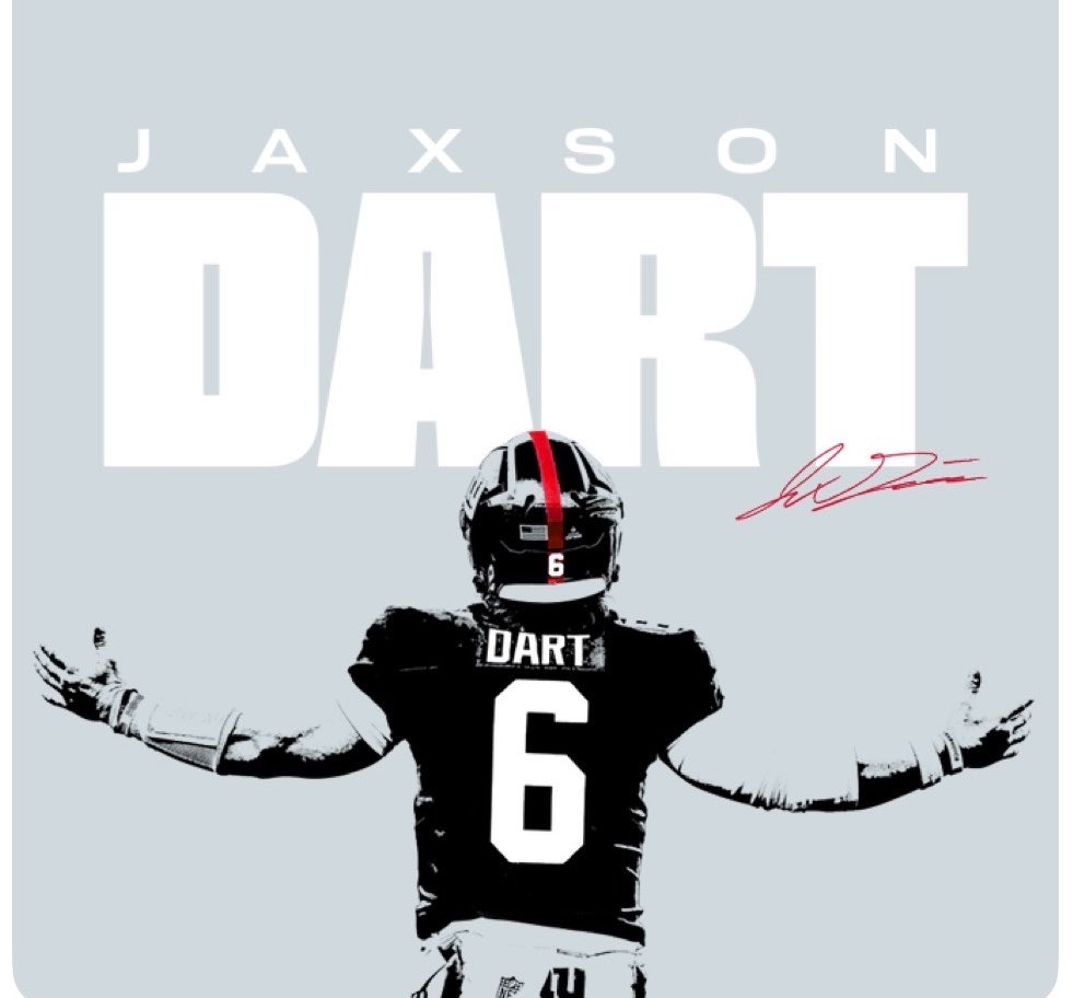 NYGiantsRush's tweet photo. Franchise QB
#wegotone
#nygiantsrush https://t.co/chvtjdPBCG