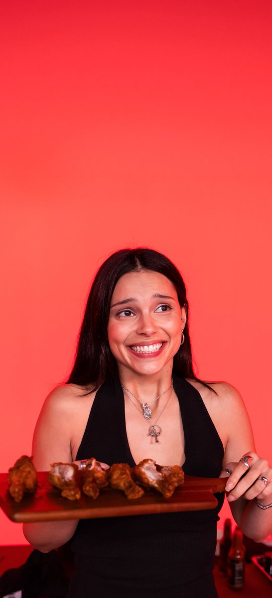 Complex's tweet photo. Inde Navarrette for Hot Ones 📸 https://t.co/Slh5k9GrnC