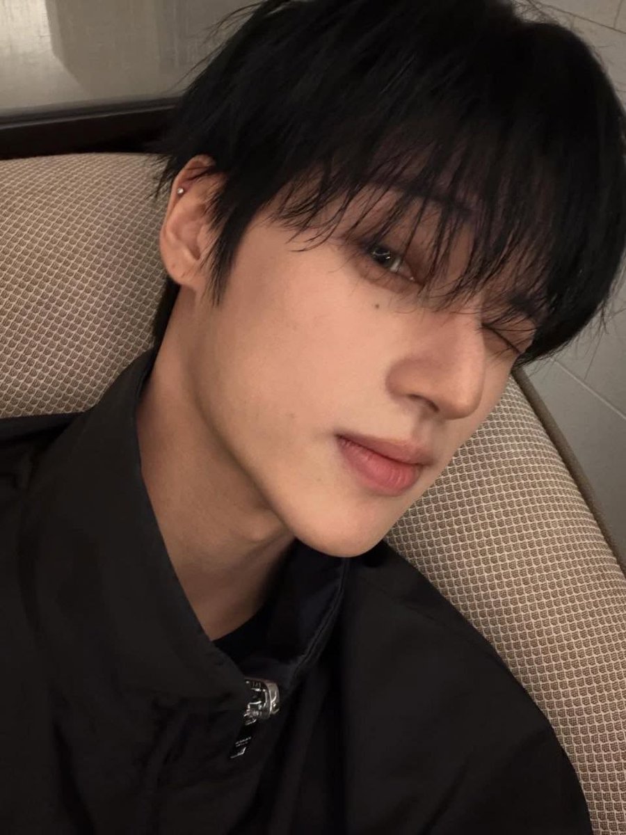 kittyheezzn's tweet photo. my ult biases, do i have a type? 🤪 https://t.co/2acx3DP4Om