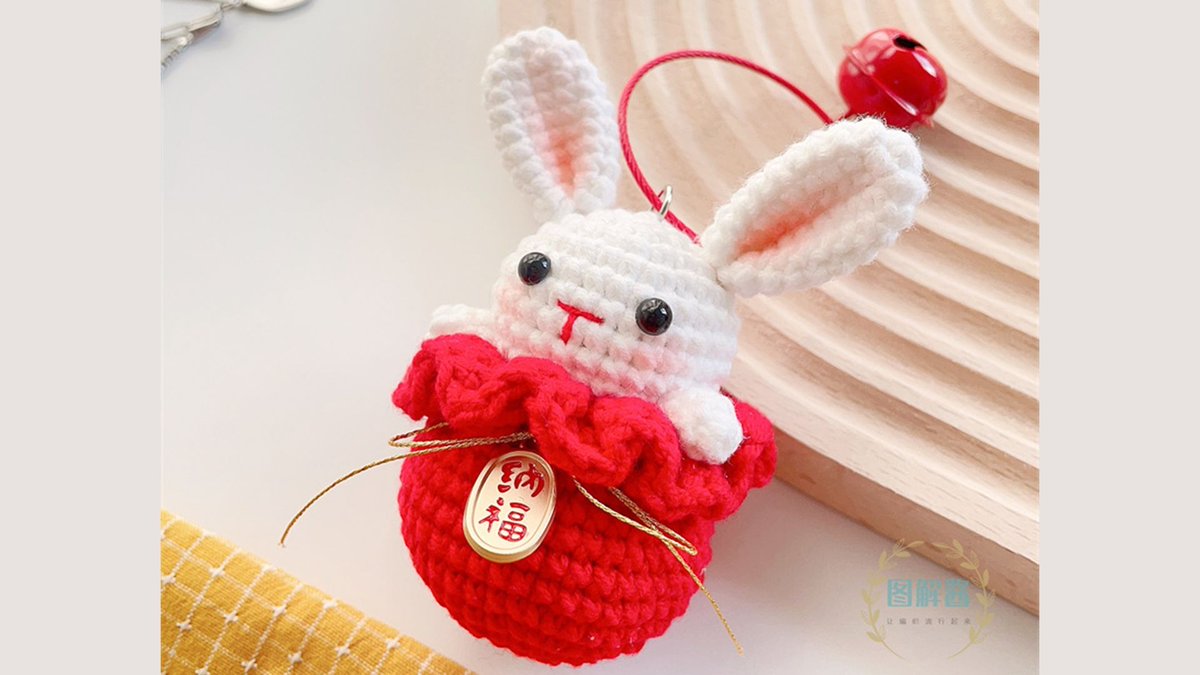 tinyy875293's tweet photo. Got some spare yarn u0026 time Made this tiny cute knitted rabbit in 2 hours! Perfect desk buddy , https://t.co/iEVoeGL2Fq