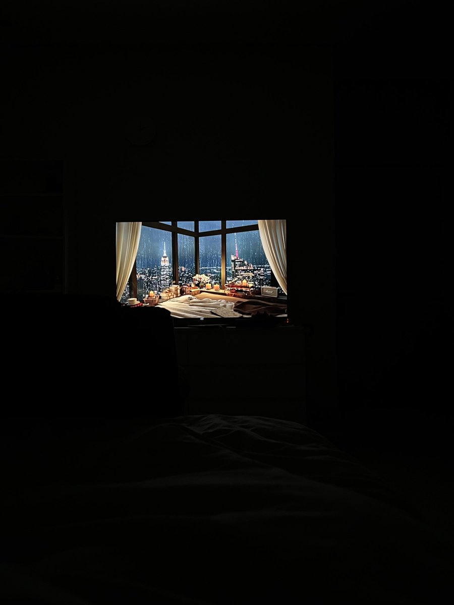 renad5014's tweet photo. Haven’t been this chill in a while all i need rn is a good massage https://t.co/JeJoJcENRh